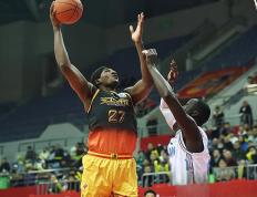 PG游戏官网登录入口-陕西男篮勇敢迎战海南队期待胜利