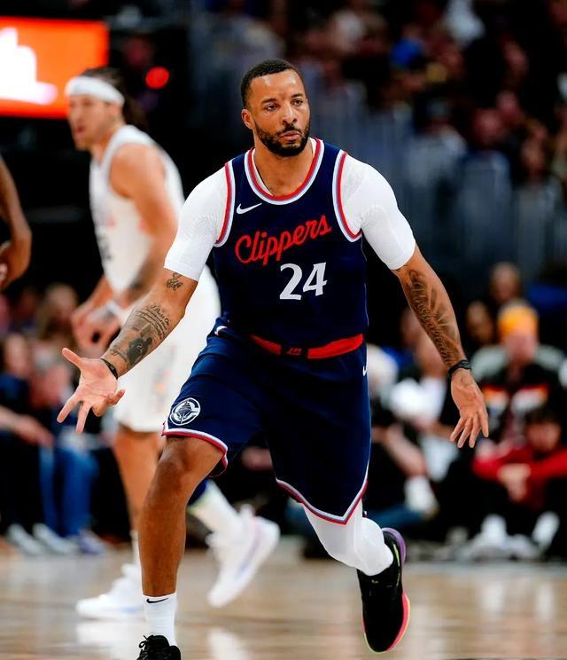 PG电子线上登入-斯洛文尼亚主场濒临失败,胜利险象环生