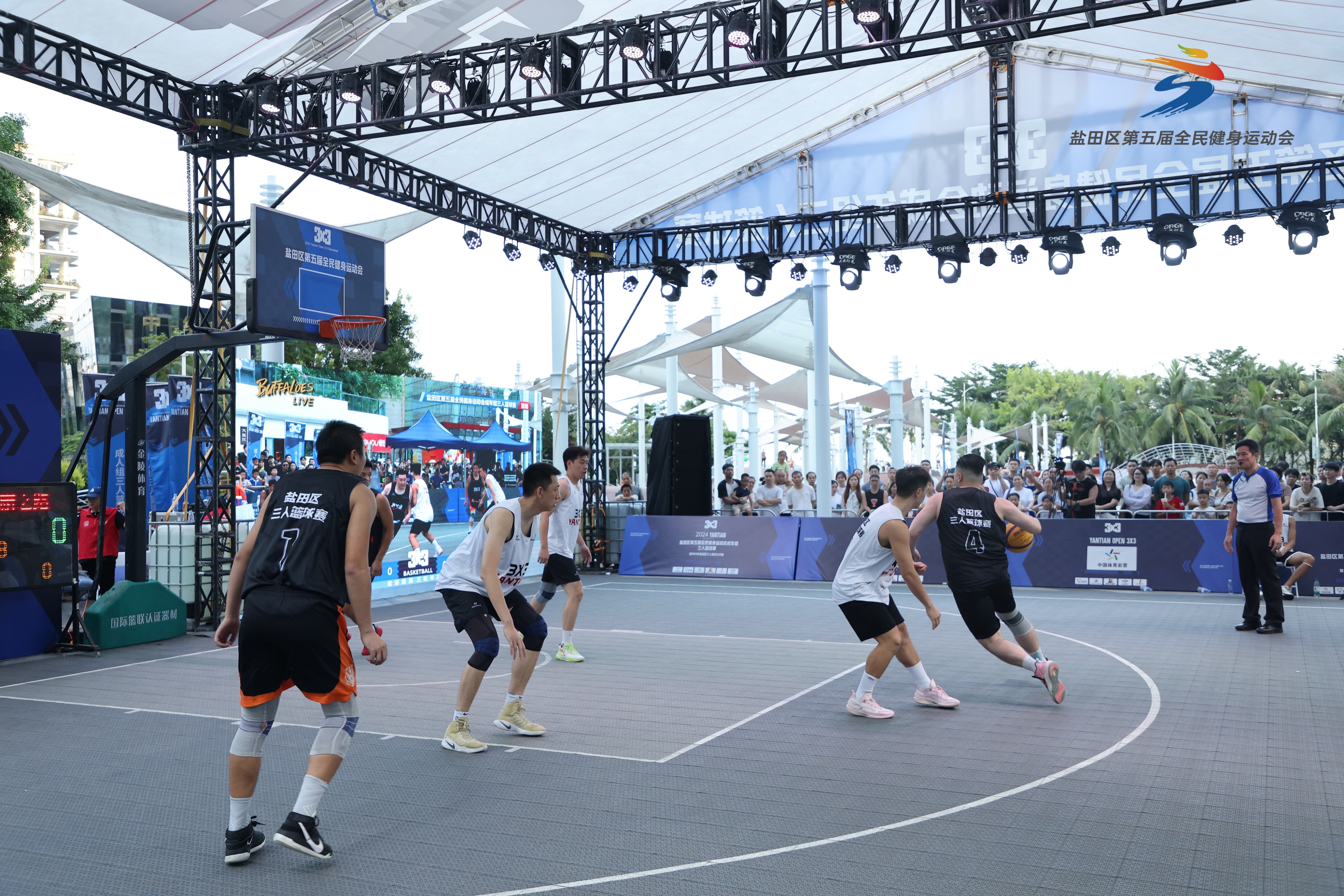 PG中国官网-国际篮球比赛开幕,全民热情高涨