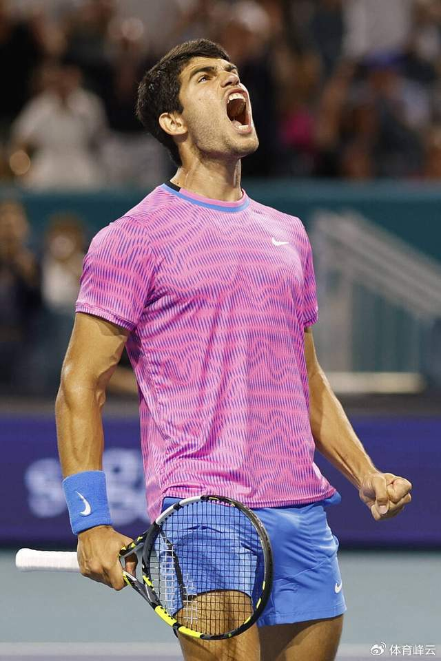 PG在线网站-英国网球队逆转西班牙网球队,费德勒制霸全场